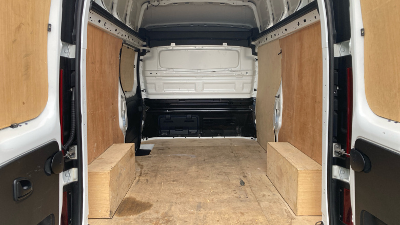 Renault Trafic Lwb Diesel LH30 Blue dCi 150 High Roof Business+ Van